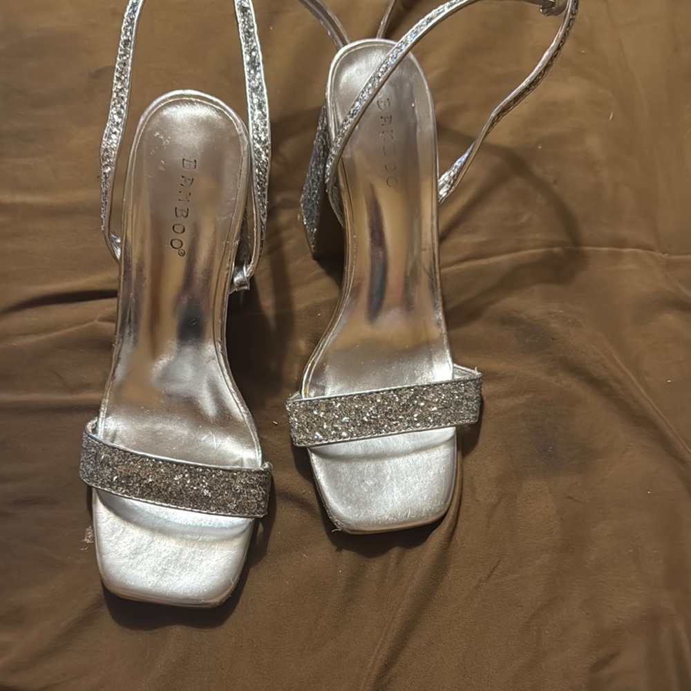 Bamboo Silver Glitter Women's Sandals